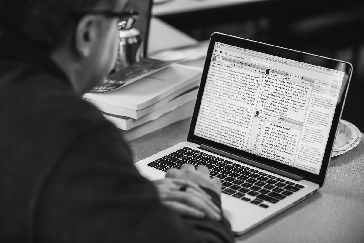 WesternSeminary's tweet photo. Our convenient course scheduling allows students to train in the midst of family, career, and ministry commitments without needing to relocate. Every student earning a degree receives Logos Bible Software, accessible anywhere in the world.
#whywestern
https://t.co/jjsWhQweJZ https://t.co/39uwGUFXPy