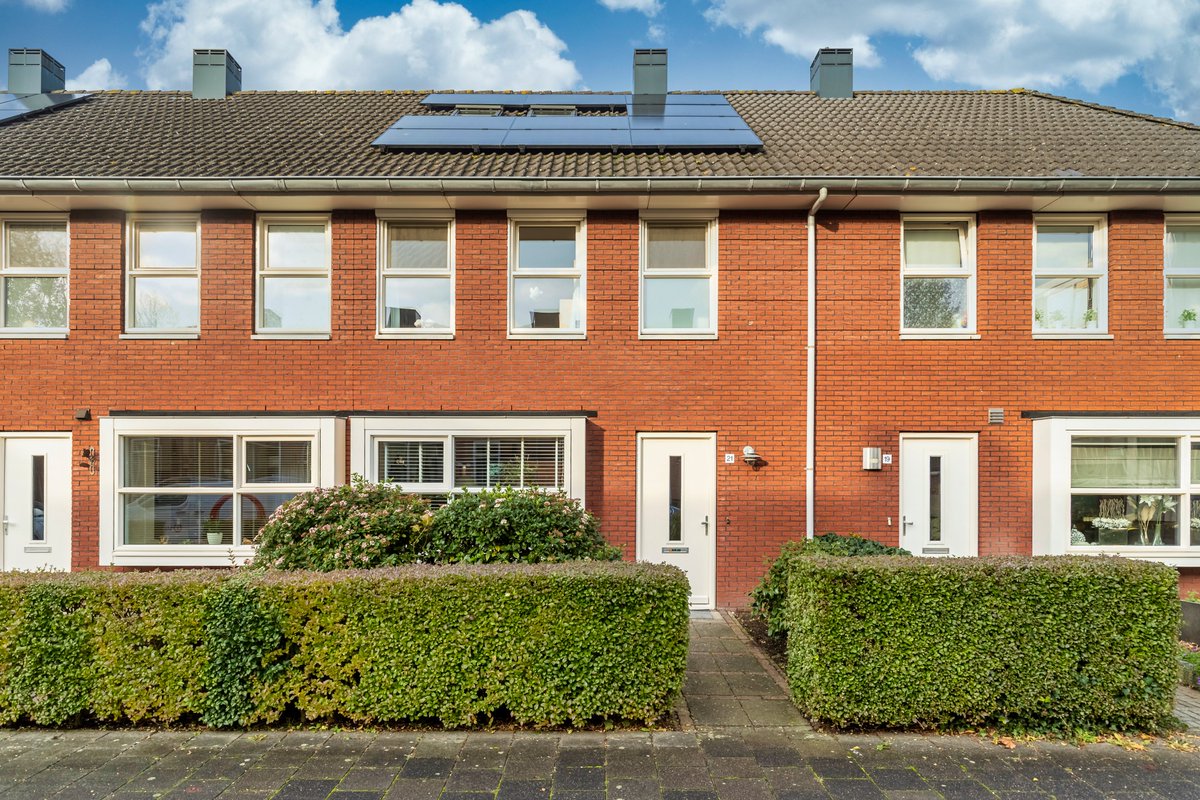 TE KOOP - Heerlijke eengezinswoning aan de Basaltstraat 21. Meer informatie: bit.ly/basaltstraat21