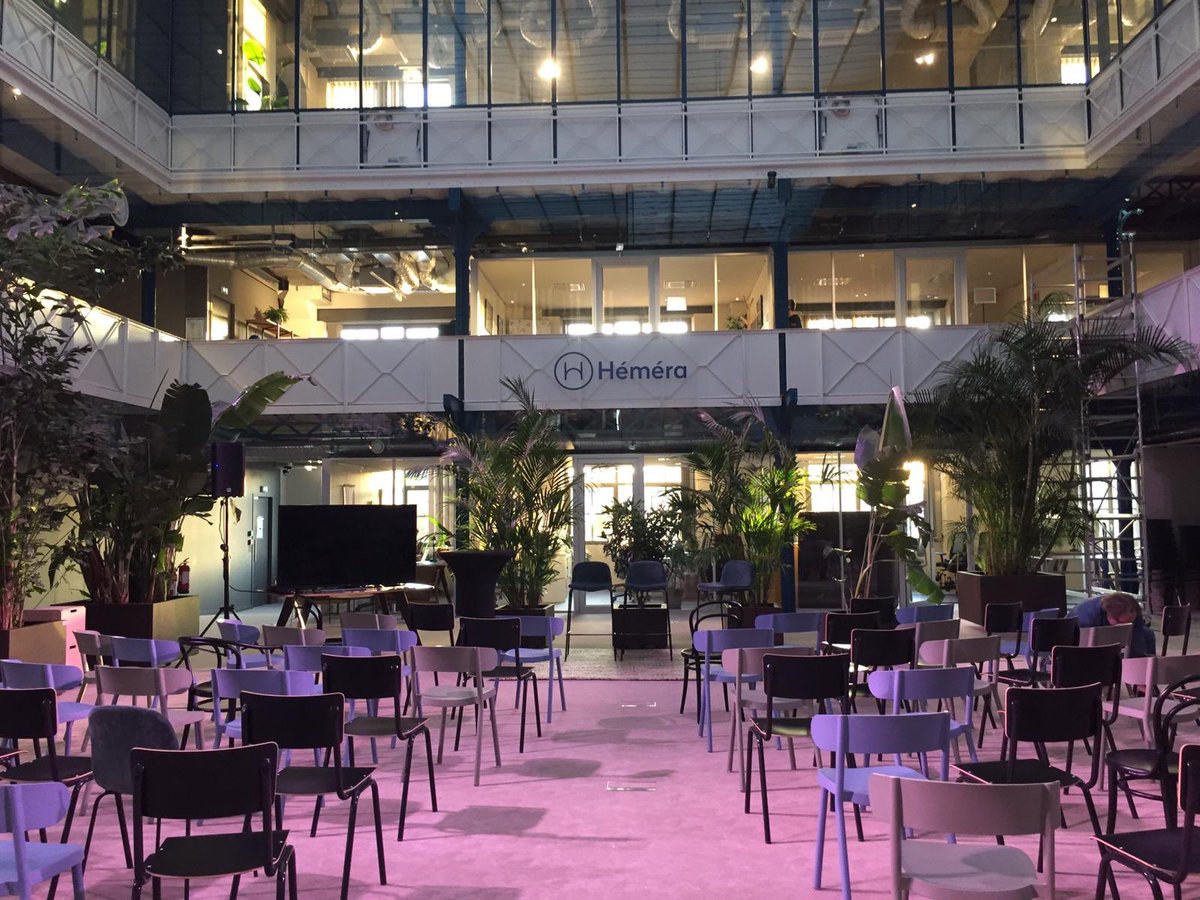 #WIF2019 tic tac tic tac.... rdv a 19h pour la première édition de la #FuckUpNight à @Hemera_Bdx !!