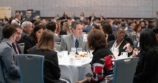 cshell4899's tweet photo. The Hartford’s Chairman &amp; CEO, Chris Swift, was a featured speaker at the 48th Annual GIS Conference, connecting students &amp; insurance professionals. Chris touched on The Hartford’s commitment to diversity &amp; inclusion, &amp; why personal... #iwork4thehartford https://t.co/McPmpYAIn4 https://t.co/KiEhHXPsR7