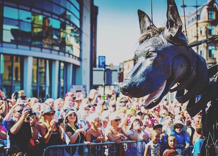 Giant Spectacular (@giantspectacle) on Twitter photo #WEBINAR | For anyone interested in the events industry, join us for this insightful webinar with <a href="/MerpolEBP/">Merpol EBP</a> <a href="/MerseyPolice/">Merseyside Police</a> as <a href="/CultureLPool/">Culture Liverpool</a> team discuss the extensive planning process, event delivery + challenges organising major events @EPCollege π€ bit.ly/2KHjDLq #WEBINAR | For anyone interested in the events industry, join us for this insightful webinar with <a href="/MerpolEBP/">Merpol EBP</a> <a href="/MerseyPolice/">Merseyside Police</a> as <a href="/CultureLPool/">Culture Liverpool</a> team discuss the extensive planning process, event delivery + challenges organising major events @EPCollege π€ bit.ly/2KHjDLq