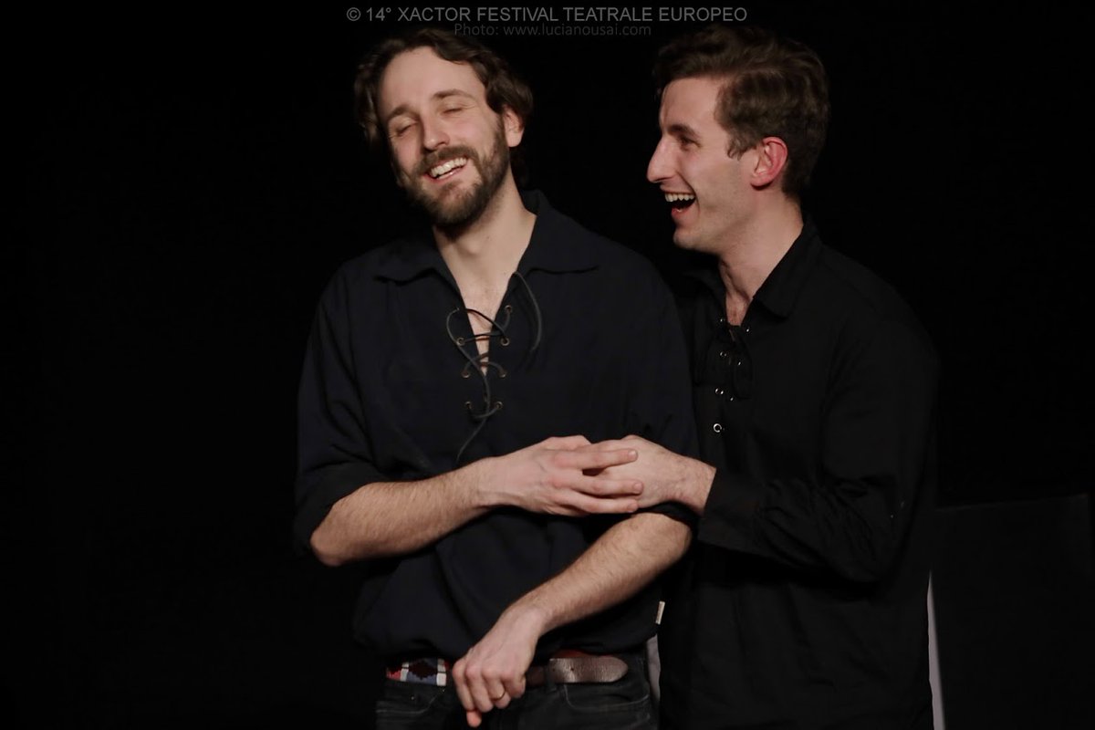 'Tis Yule season once again! A time for spending time with those you love - and what better way to show your loved ones some love than taking them to a hilarious night of improvised Shakespeare?? Join us at <a href="/TheHenChickens/">The Hen and Chickens Theatre</a> this Thursday @ 7:30PM! unrestrictedview.co.uk/shakeitup-the-…