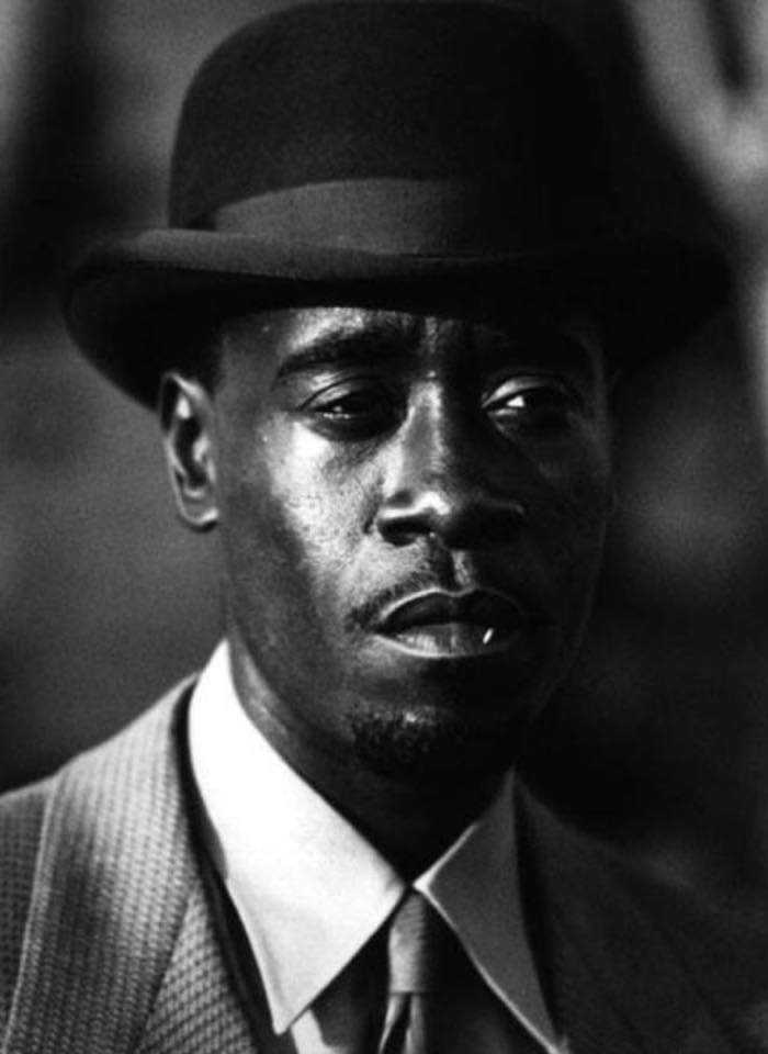 Happy birthday Don Cheadle aka Mouse in the Devil in a Blue Dress 1995. 