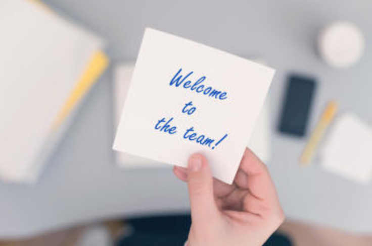 SandlerAustinMS's tweet photo. This year, on Fridays, Dave talks about the attitude, behavior, and techniques of successful sales managers as he shares his thoughts on the 49 Sandler Rules for Sales Leaders. ://bit.ly/35B2xXB #onboarding https://t.co/a2n9Fyp20n