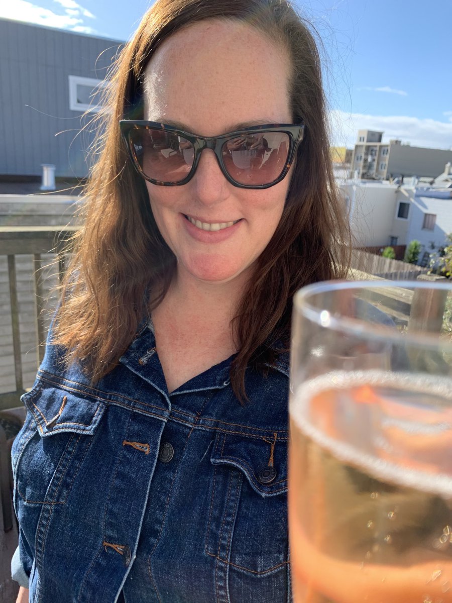 ApandaTweets's tweet image. ⁦@stassi⁩ Prosecco and Chamberod. What do you call this drink?#basicaf