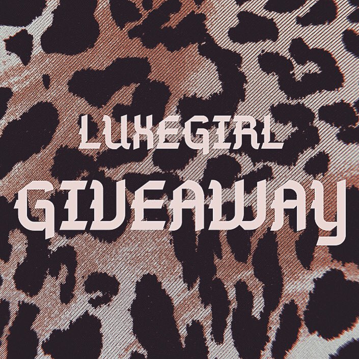 dejanicolelee's tweet photo. HEY BABESSS!!! IT’S GIVEAWAY TIME!!!!! 💕💸
Share any post from the @shopluxegirl page to your IG story or page &amp; automatocally be entered in our FREE CUSTOM LUXEPLATE GIVEAWAY!!!
•NO PRIVATE PAGES 
•MUST TAG @shopluxegirl 
•TAG 2 FRIENDS UNDER THIS POST https://t.co/Q2phFN9y94