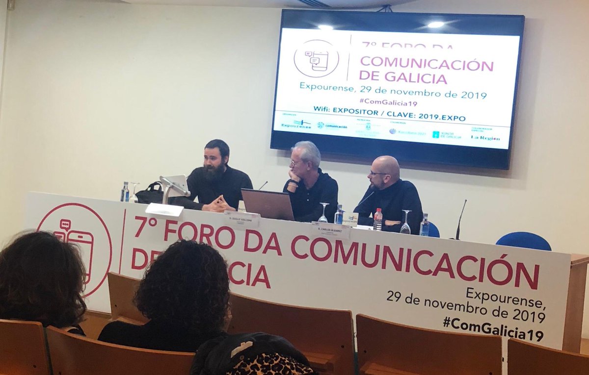 OscarSanchez's tweet photo. En @EXPOURENSE 7º Foro da Comunicación de Galicia #ComGalicia19, turno del presidente de @dimentweets @guilleviglione, entrevistado por Carlos Álvarez, de Rockandroll Agency y Domingo Torrón, de Reclam. https://t.co/UvGebXrwdM
