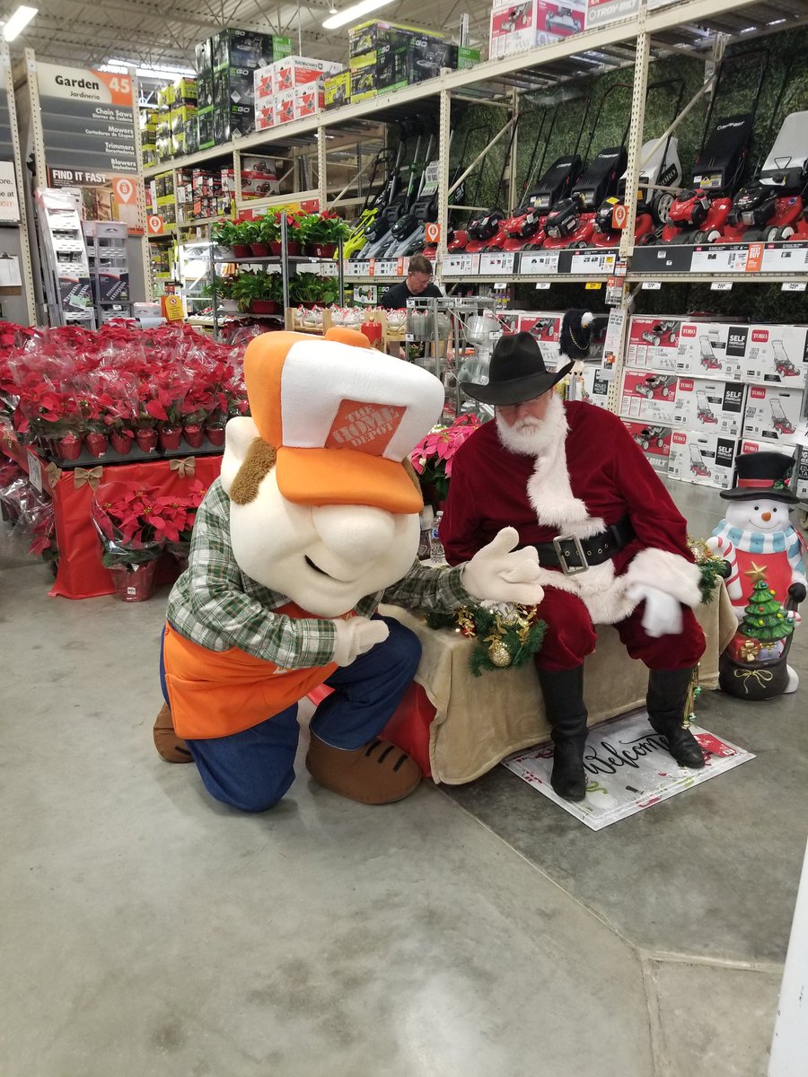 HDLucasRaines's tweet photo. #8518 had another visitor! @JenniferSoden4 @TravisMoser12 @FulfordUlanda @SChandelier @AngelaDesJardi5 @morales8518 @JoshG_13 https://t.co/V4qtoAwiqC