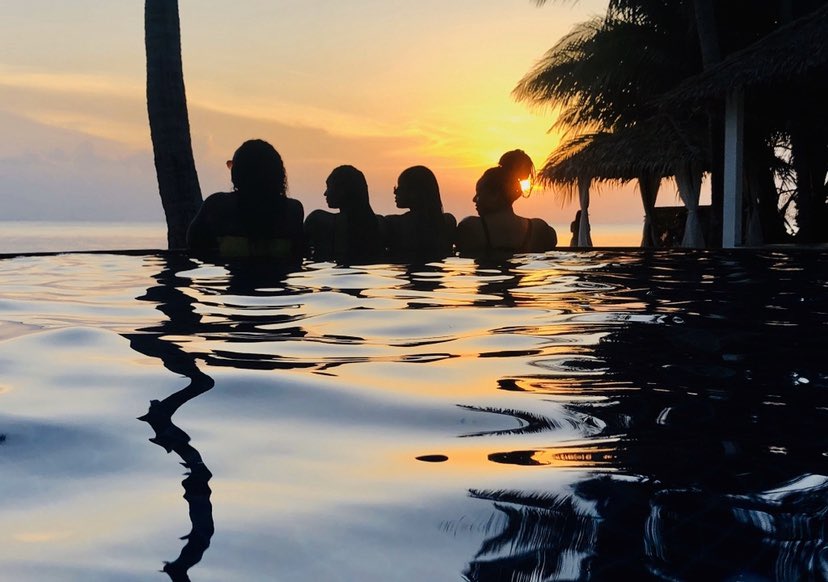 TheJM_Life's tweet photo. Four Women 
•
•
•

My skin is black
My arms are long
My hair is woolly
My back is strong
-Nina Simone-  
#SandboxEST1987 #BossInHeelsApproved #Thailand🇹🇭 #BlackTravelFeed #GirlsTrip
You are Love,Light &amp; Power Forward ✨💫✨ https://t.co/37OWLkMTBX