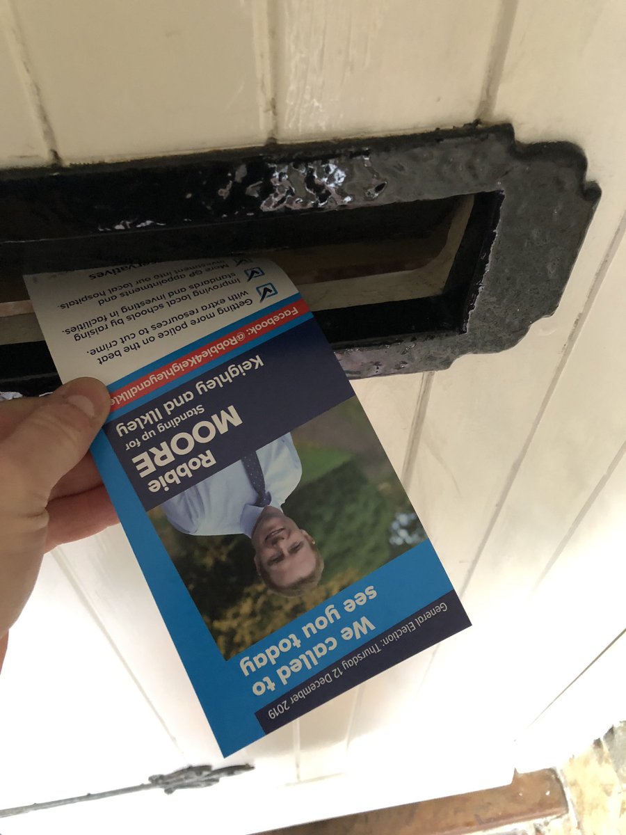 A sunny but chilly day spent knocking on doors in Long Lee and speaking with residents about my priorities. 

1) Let’s crack on &amp; get #BrexitDone 🇬🇧✅

2) Invest in #Keighley town centre - reviving North Street &amp; Cavendish Street

3) Get more police on streets 👮‍♂️ 

#ToryCanvass