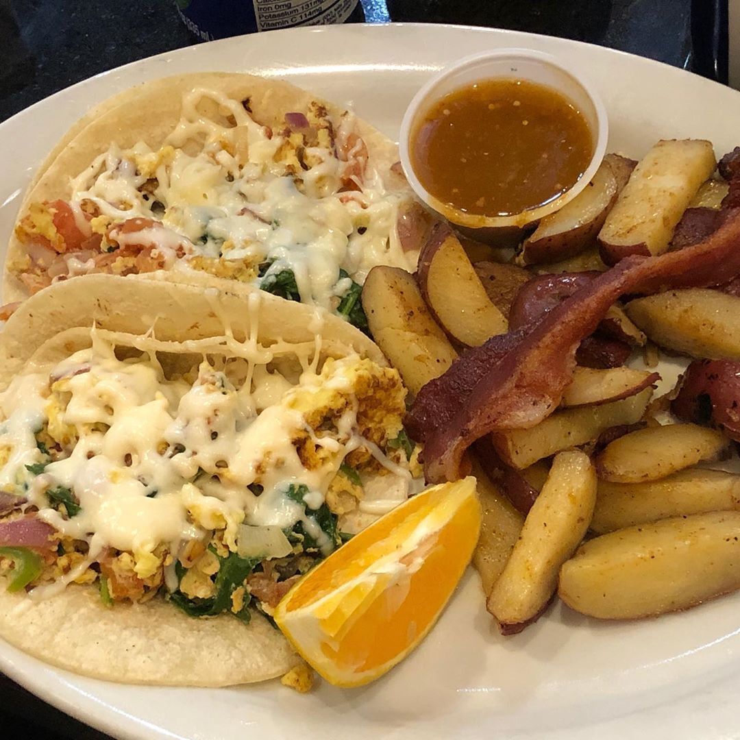 Brunch at Pepe Delgados with these breakfast tacos! (Pic: @uncoveringoklahoma)