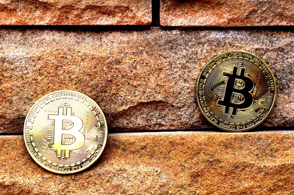 TechFrag's tweet image. The Main Advantages and Benefits of Using Bitcoin in Gambling
