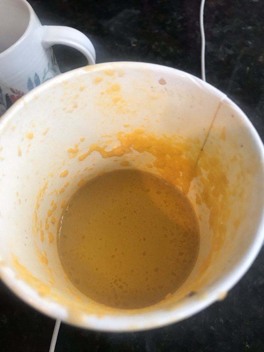 EmilyScott0815's tweet photo. Hey @Starbucks, is my PSL supposed to look like this? 😳 https://t.co/iMWcNJIYFK