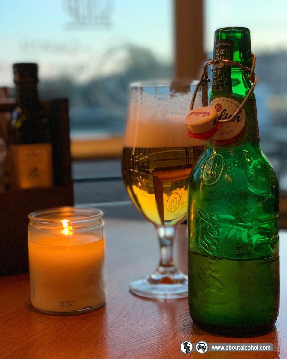 Grolsch_Global's tweet photo. The perfect way to kick off a great weekend! 🍻
Where is your perfect place to enjoy Grolsch? 
📷: IG @ rob7m
Share your pics with #GrolschAsIAm https://t.co/QUzcX06nXR