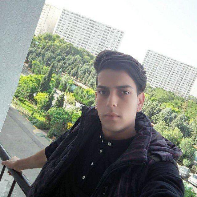 Ali Sartipi, 22, was shot and injured in Malard, Tehran by the state security forces on Nov 17. He was taken to a hospital in Shahriar but died from injuries the next morning. RIP   #IranProtests  #Iran