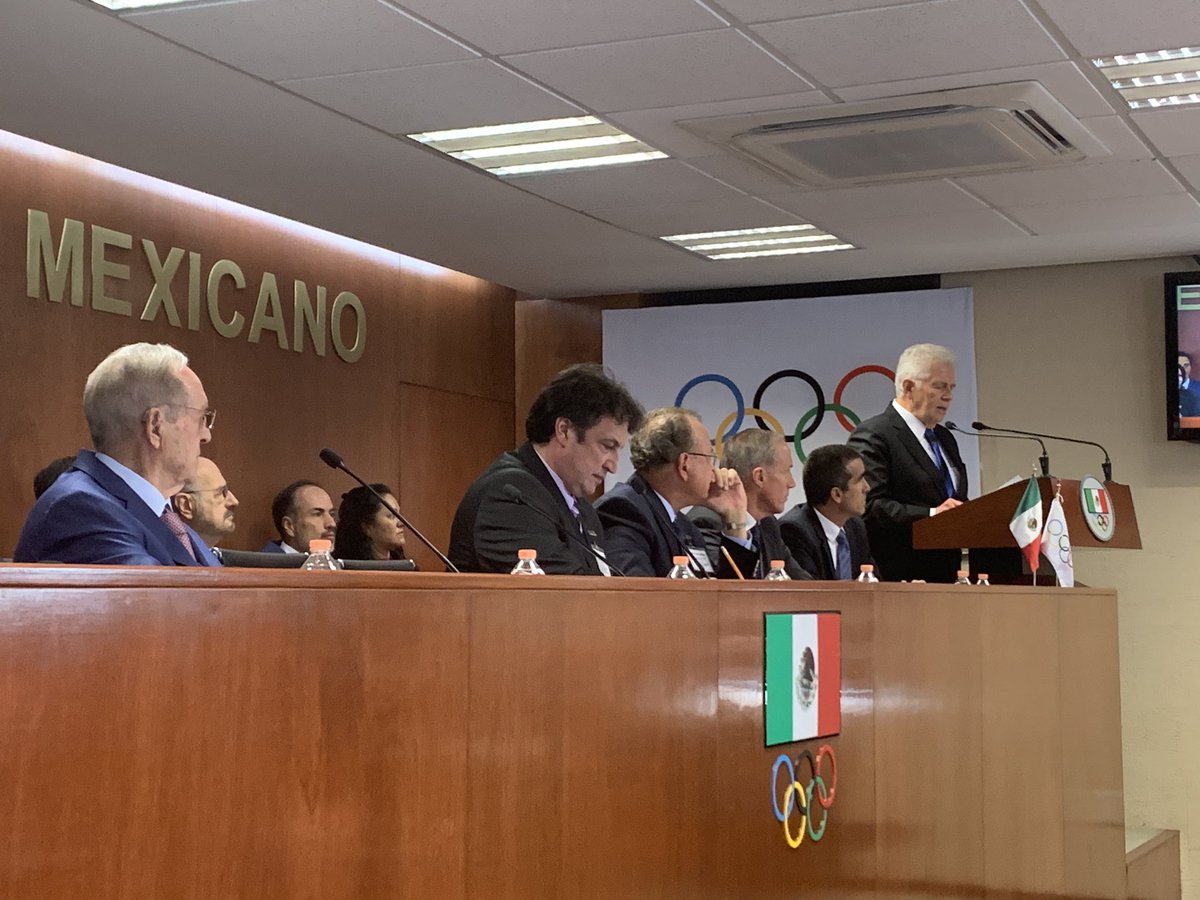 FernandoPlatas's tweet photo. Iniciando la asamblea @COM_Mexico #Olympics @CarlosPBMx 🇲🇽 https://t.co/QLov8RRv1T