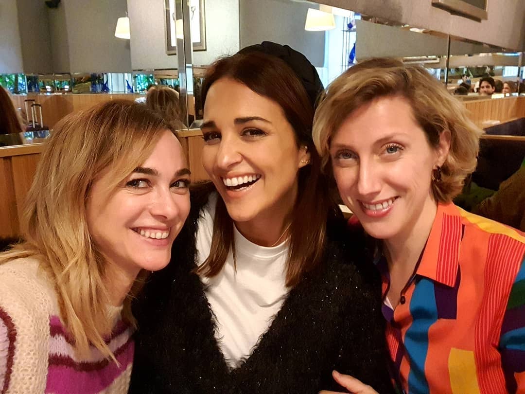 MarinaS31877687's tweet photo. @Paulaechefans Y así también es cada vez que nos juntamos.. empezamos bien.. pero acabamos mejor! Os adoro!!!!! @Martahazas #CeciliaFreire ❤ #Velvet https://t.co/NGPUxUjr5o