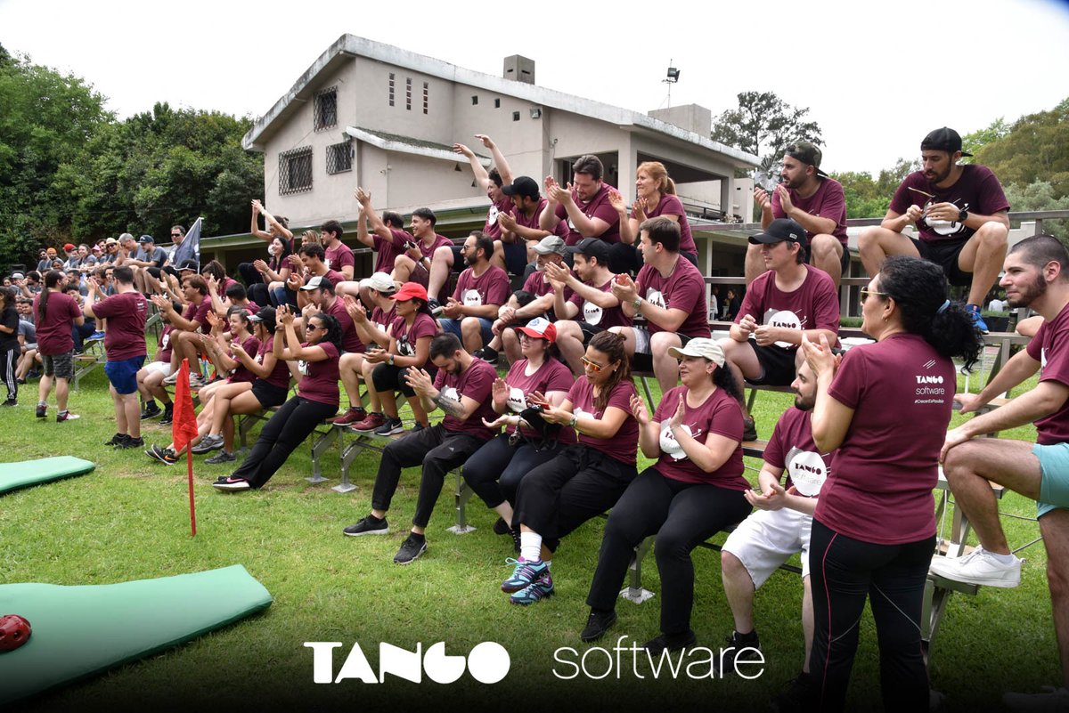 axoftargentina's tweet photo. 🤸♀ ¡Les compartimos lo que fue del #Outing2019!
Los colaboradores de #TangoSoftware disfrutamos de una divertida jornada de integración de RRHH donde aprendimos la importancia de trabajar en equipo.
¡Gracias a todos por su participación!
#CrecerEsPosible https://t.co/qBj6yAHysd