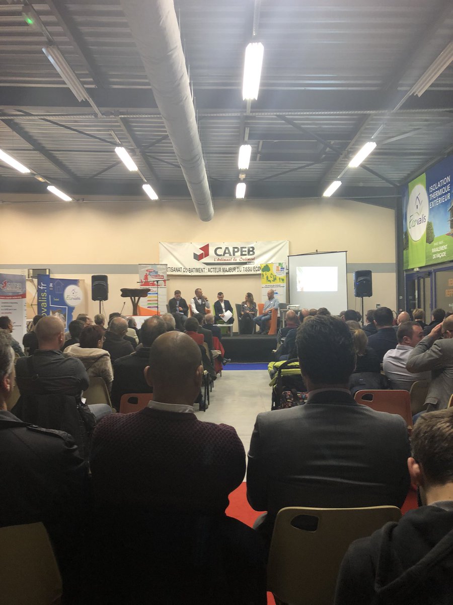 jeremybeels's tweet photo. @GroupamaNordEst présent aux côtés de son partenaire historique  pour son assemblée générale @SGCAPEB10 #fairerayonnerensemblenotreterritoire #reseaupro #communaute https://t.co/RzJR7dG4w1