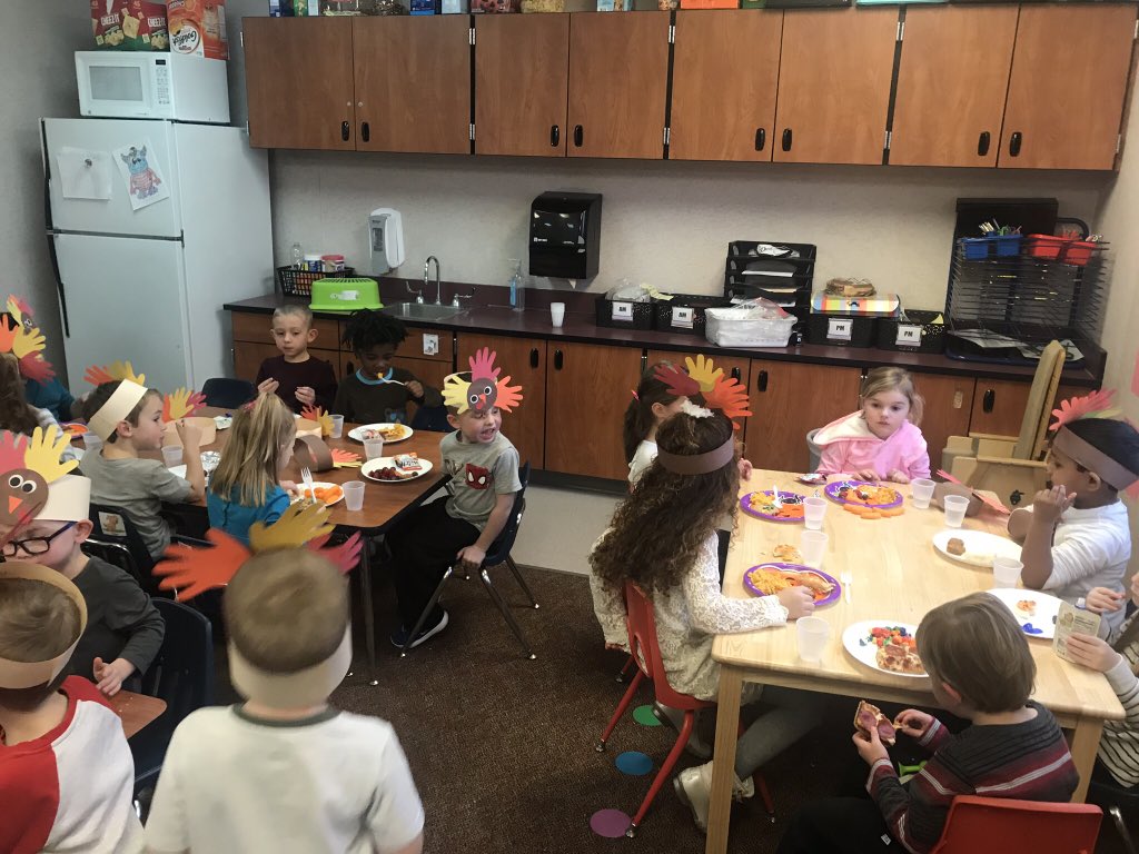 Steph Mackel tweet media