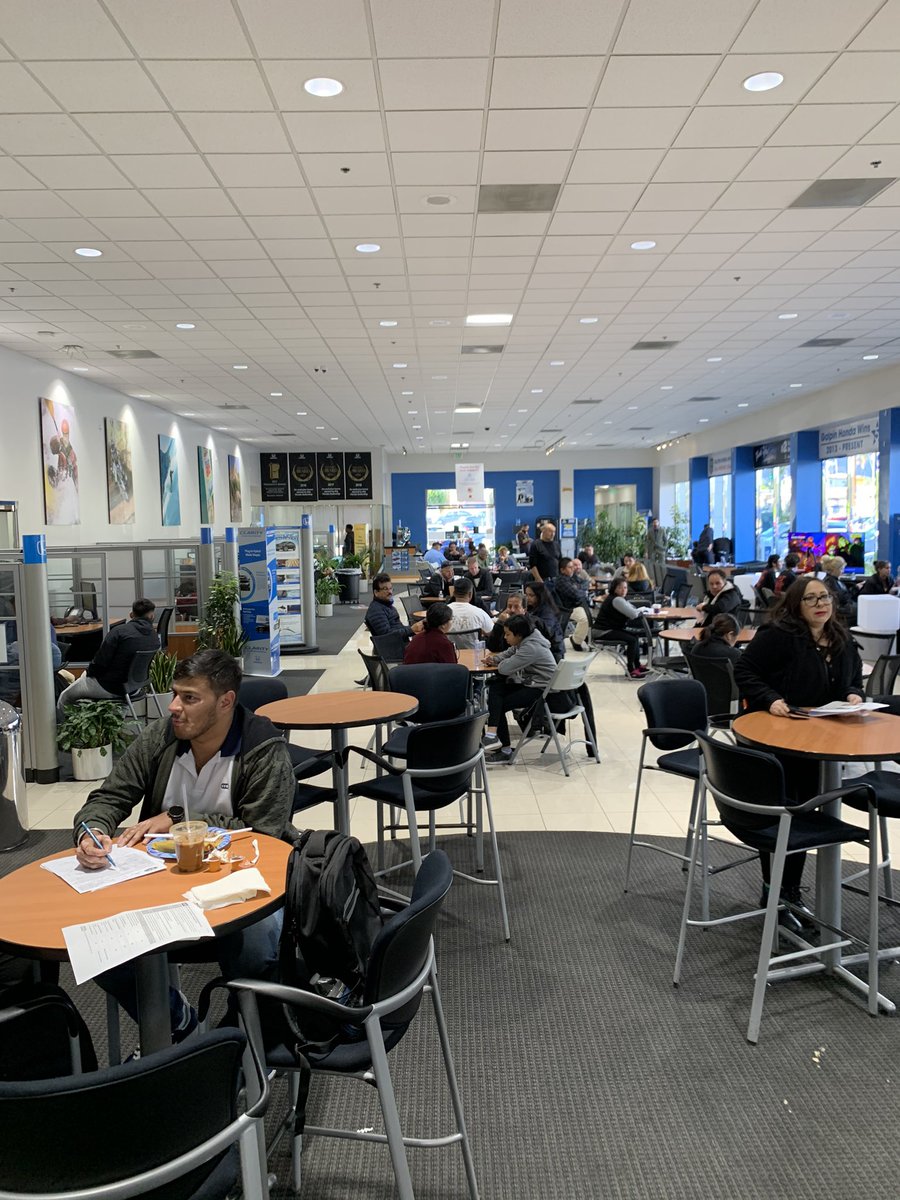 ARMYGILLUM's tweet photo. #BlackFriday @GalpinHonda come and enjoy the fun https://t.co/kQgOTT71gg