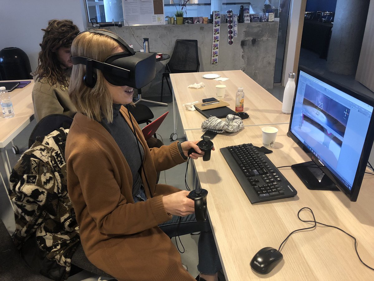 Rebecca&Marie-Claire tweet media