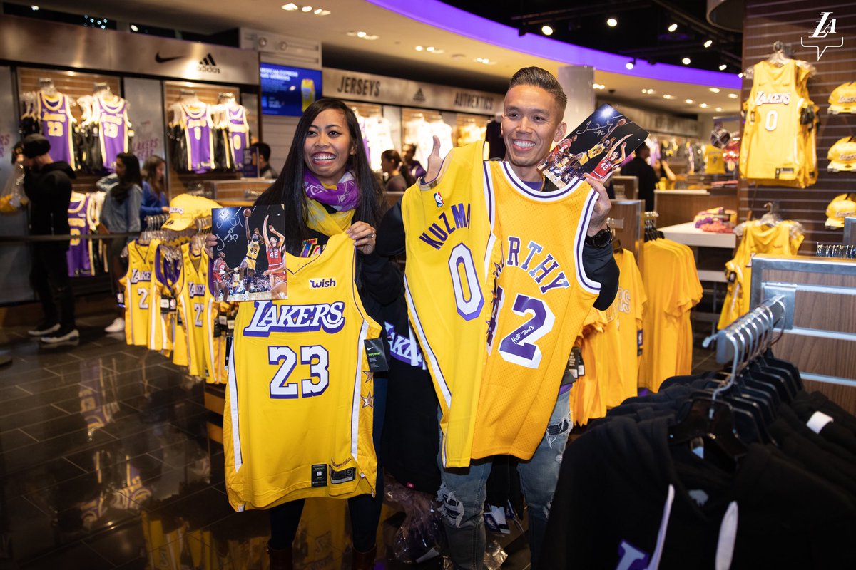 lakers team store staples center