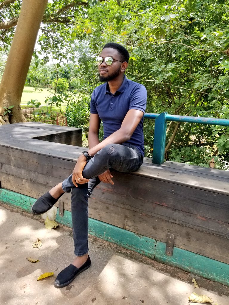 Oluwarufus's tweet photo. Took a break in Sept., visited Abuja & Gurara Falls with my wife & worked on some exciting stuffs.
Sometimes, we just need to remind ourselves that life doesn’t suck much, a break or more money is all we need. 🤣
Read here: https://t.co/mD45BPmjL2 https://t.co/QwXj6plSOU