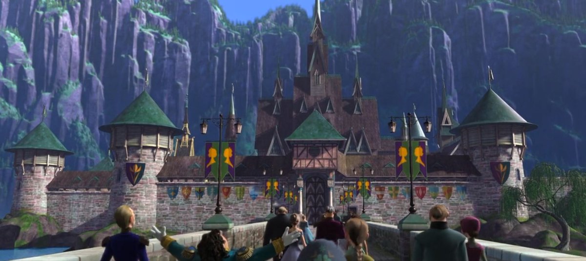 This might be my favorite Disney castle. Though the one from Cinderalla is still a top contender.  #Frozen  