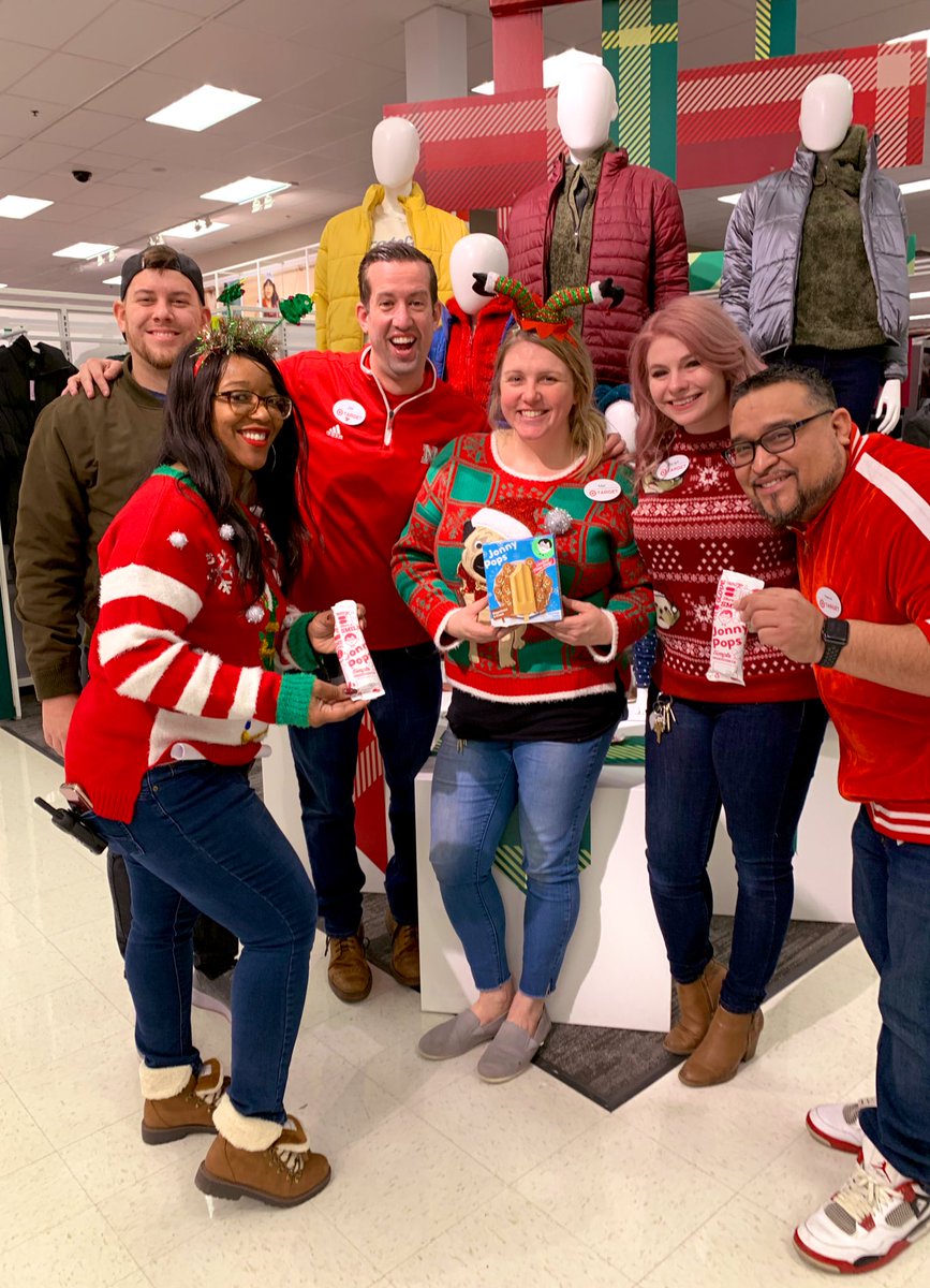 When you deliver the second highest sales volume in Chicago and beat Thursday forecast by 14%, and then are zoned, signed, 1:1’d, and back to #G192TarzhayAllDay on Friday.....you earn yourself a Jonny Pop! So proud of this Oak Lawn Team, WOW!