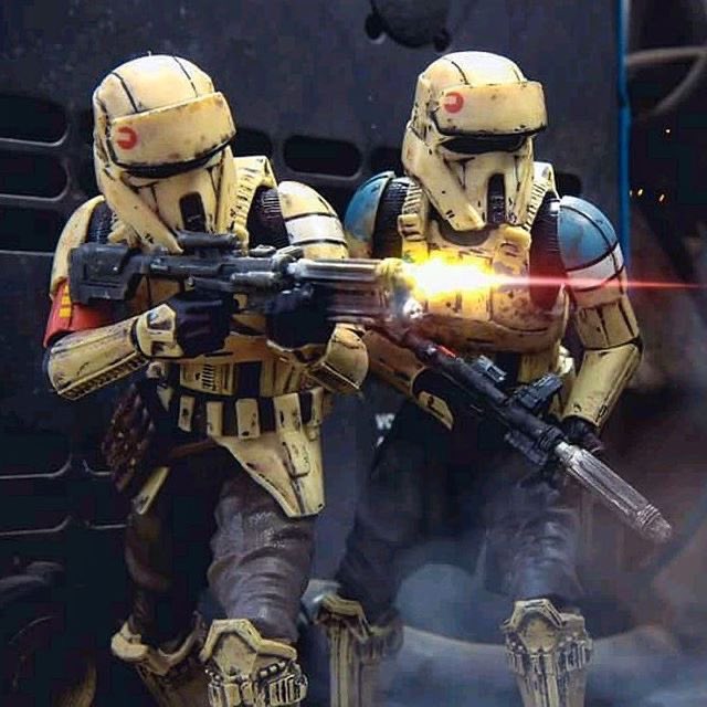 DOUG CHIANG & THE DESIGN OF THE SCARIF TROOPER (thread): According to Doug Chiang, Lucasfilm’s VP & executive creative director, the final design of the Shoretrooper was an intentional blend of the clone troopers with scout troopers with stormtroopers. Continued 