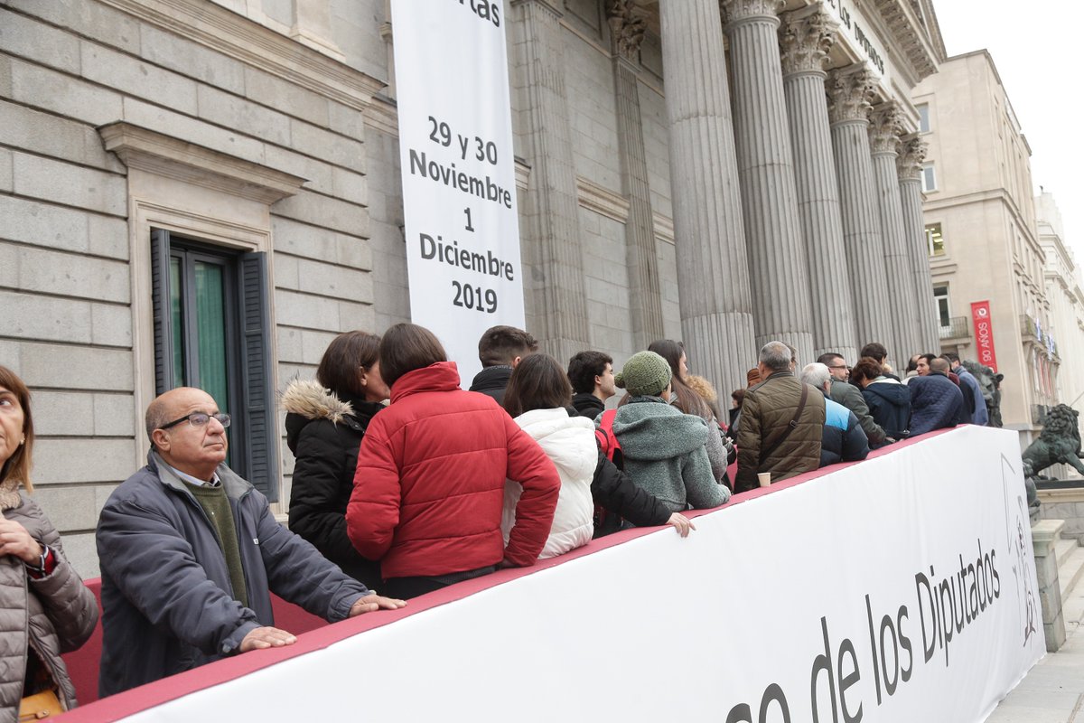 #Galería 5⃣5⃣0⃣0⃣ personas nos han acompañado en este primer día de Jornadas #PuertasAbiertas19; ¡muchísimas gracias! 👏

🗓 Si no has podido asistir, el Congreso de los Diputados vuelve a abrir sus puertas mañana 30 de noviembre a las 9:30 horas.

📸 bit.ly/FNPuertasAbier…