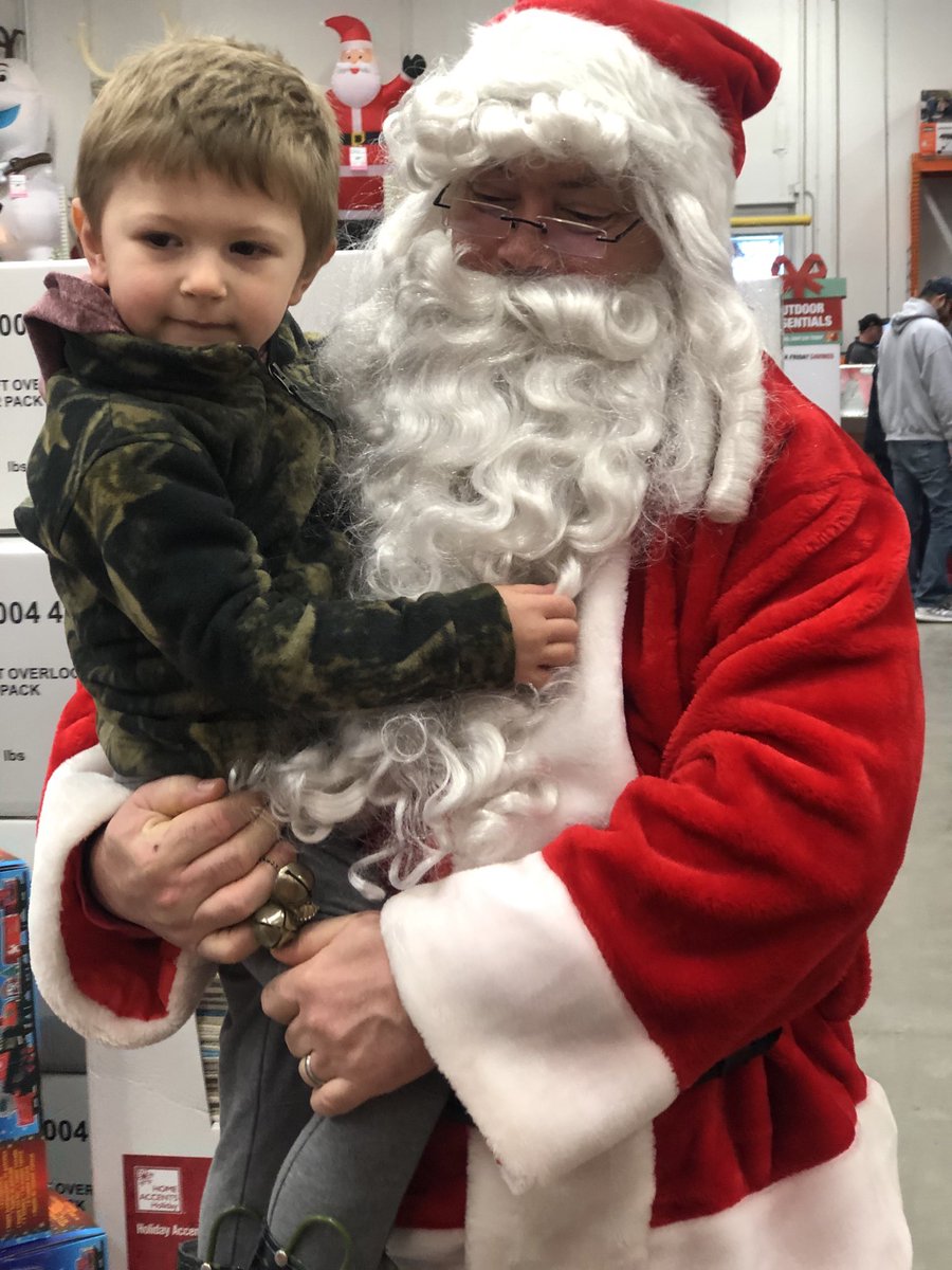 Making those emotional connections at #6153 Clay Home Depot. LOTS OF FUN TODAY!! Great job team 👍🏼. ⁦<a href="/zebdever/">zebdever</a>⁩ ⁦@NYwinediva⁩ ⁦@THD_Mtn_Jumper⁩ ⁦@HRJohnH⁩