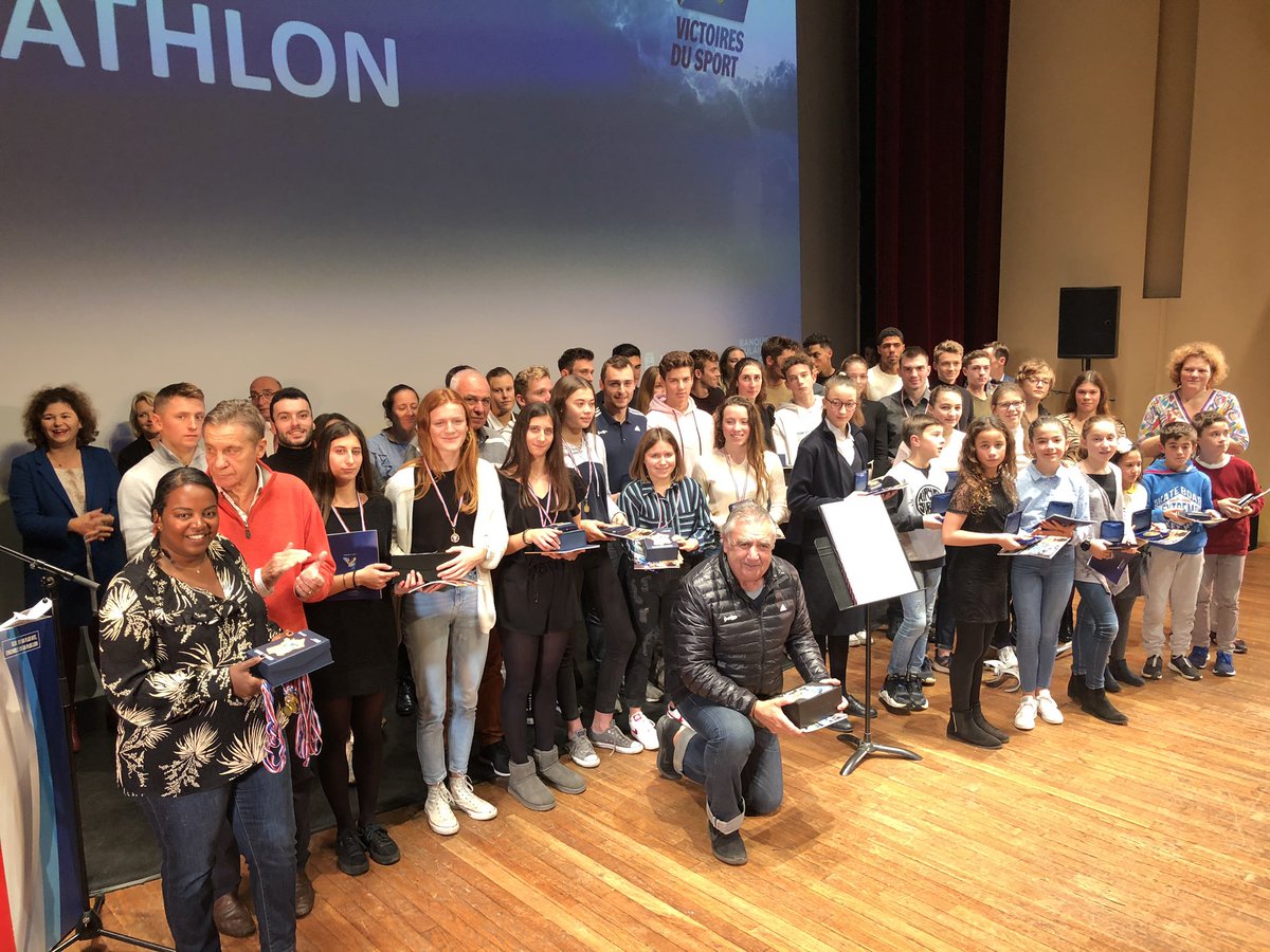 Ville de Poissy tweet media