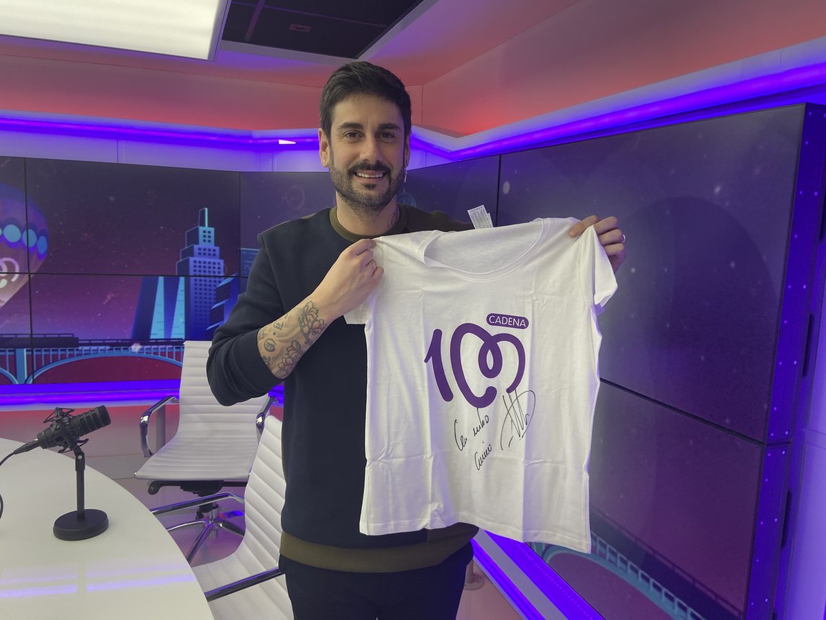 ⚠ CONCURSO MELENDI

👉Sorteamos una camiseta firmada por <a href="/MelendiOficial/">Melendi Oficial</a>

Requisitos:
1⃣ Sigue a <a href="/AfterworkC100/">AfterWorkCADENA100</a>
2⃣ Haz RT a este tweet

A las 17h del lunes anunciaremos el ganador ¡Mucha Suerte! #AfterWorkMelendi