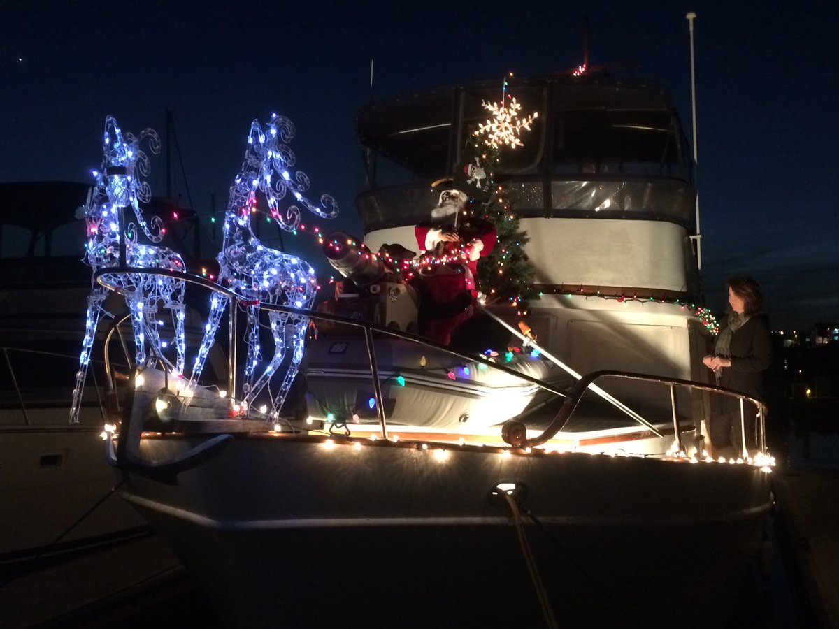 ClubBuzz: Tickets On Sale for the Annual Boatlighting Holiday Party and December at The Club - mailchi.mp/2a0b8d7d62ef/c…