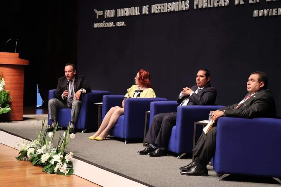 anadepemx's tweet photo. #Panel “La #DefensaPenal efectiva en el Sistema Penal Acusatorio Mexicano”.
Participan 
Mtra. Alicia Ivonne Omaña Tavera #Hidalgo.
Mtro. Marco Aurelio Nava Cervantes de #Michoacán. 
Mtro. Bricio Balderas Álvarez de #Guanajuato.
#SinDefensaNoHayJusticia https://t.co/hxL5oArpSN