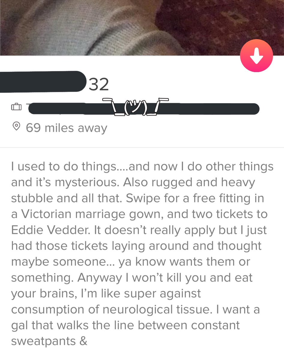 SwipeFails's tweet image. I’m listening... #notazombie #victorianwedding