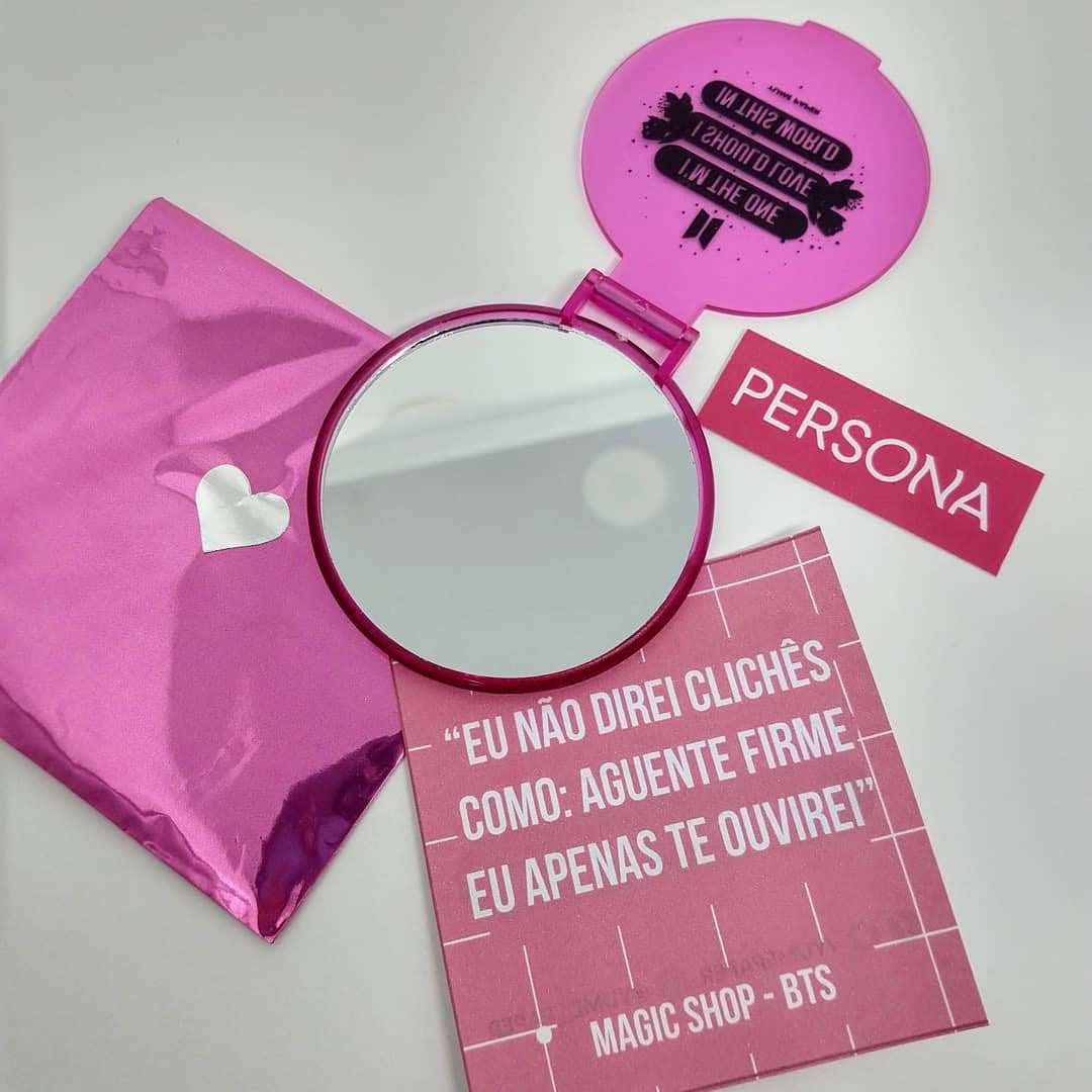 yumepaper's tweet photo. mais uma 👀

dois espelhinhos por 15 realitos ✨ pra você e praquela pessoa que você quer que se ame mais 💙

e agora temos a estampa em branco também!! 

👇🏻👇🏻👇🏻👇🏻👇🏻
https://t.co/V8kWBslmzr https://t.co/CMQBCOHlda