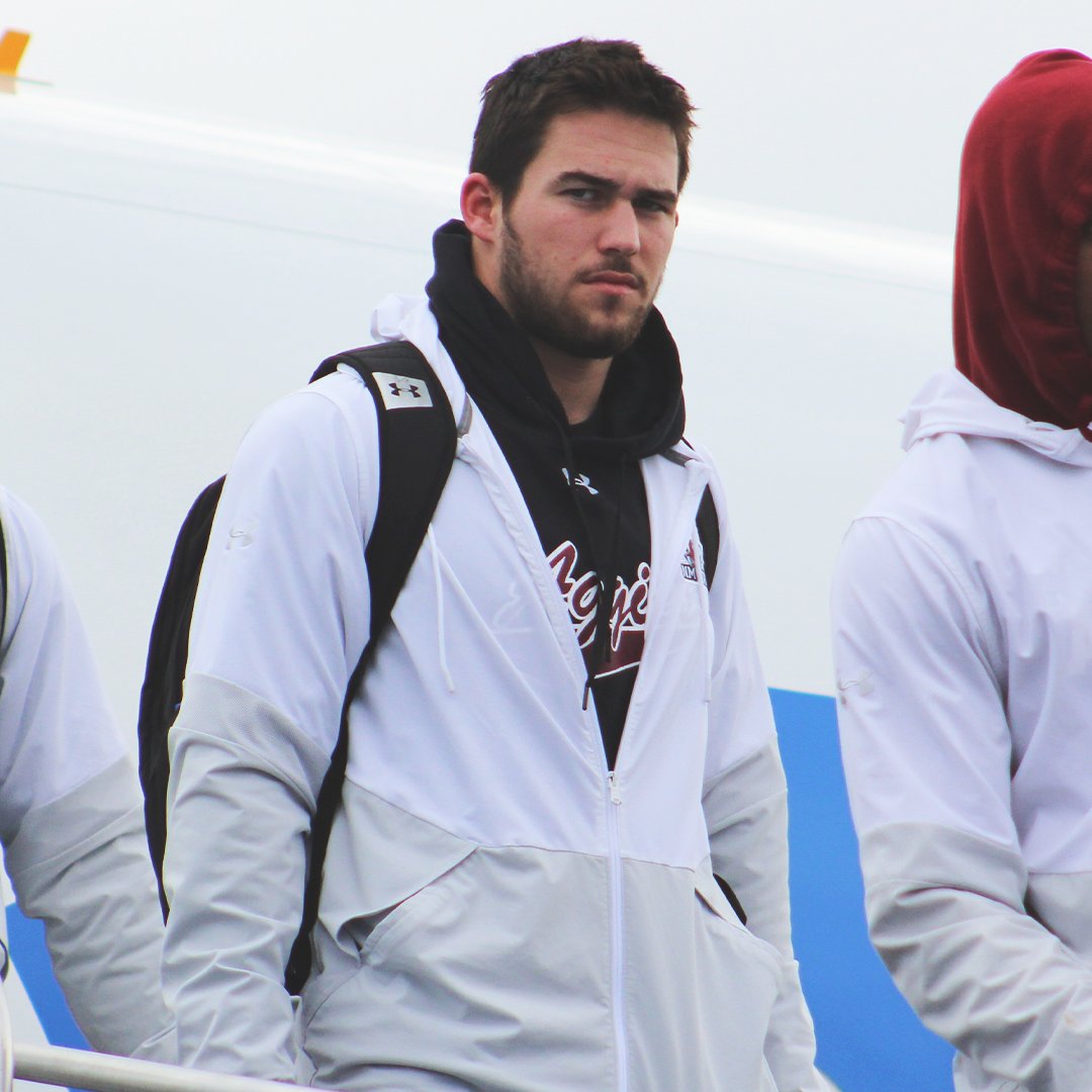 NMStateFootball's tweet photo. 📍 Lynchburg

Focused upon arrival.

#AggieUp https://t.co/30PpYhzuUG