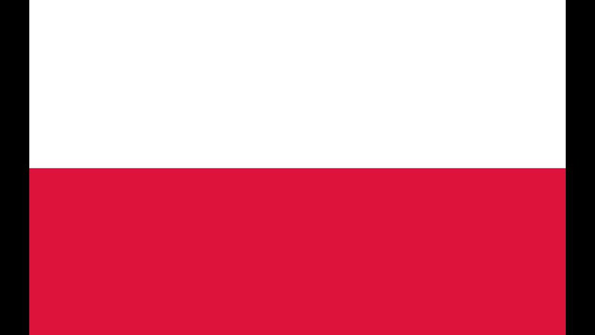 Austrailian11's tweet photo. I love how you Americans are fighting over the confederate flag, meanwhile Canada has only one flag https://t.co/g8oONSjFf7