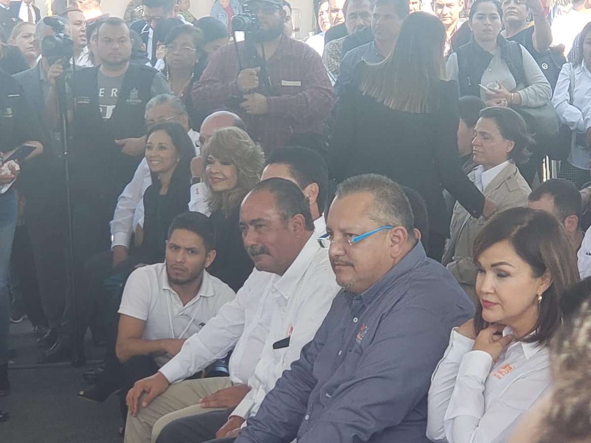 SECCION35's tweet photo. @JFernandoMora35 presente en inauguración de Centro Maestro de Bienestar en Nuevo León @SnteNacional @M_OlgaSCordero https://t.co/RKHRWD64Fq