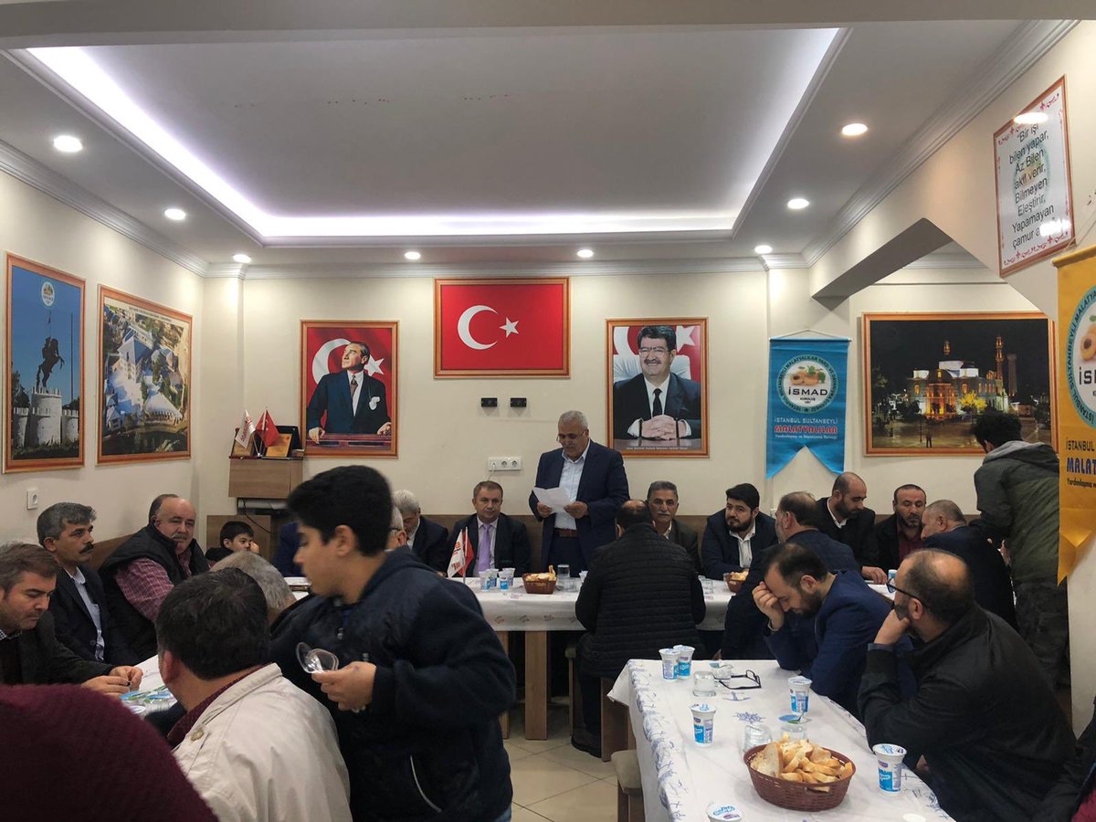 ismad_44's tweet photo. Yönetim olarak Üyelerimiz ile bir araya gelerek aylık olağan toplantımızı gerçekleştirdik,katılım sağlayan tüm hemşehrilerimiz ve üyelerimize katılımlarından dolayı teşekkür ederiz,
“Biz büyük bir aileyiz”
@Yildiz_Osman44 @frkogulmus @y_grsy @h_dundr @omerakblt44 @acyuksek https://t.co/YZ2wVhefah
