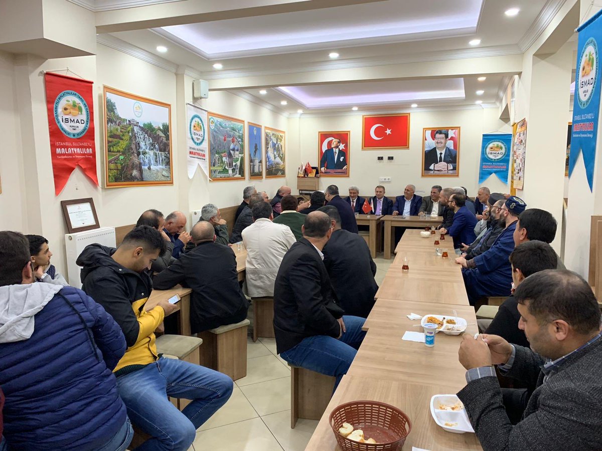 ismad_44's tweet photo. Yönetim olarak Üyelerimiz ile bir araya gelerek aylık olağan toplantımızı gerçekleştirdik,katılım sağlayan tüm hemşehrilerimiz ve üyelerimize katılımlarından dolayı teşekkür ederiz,
“Biz büyük bir aileyiz”
@Yildiz_Osman44 @frkogulmus @y_grsy @h_dundr @omerakblt44 @acyuksek https://t.co/YZ2wVhefah