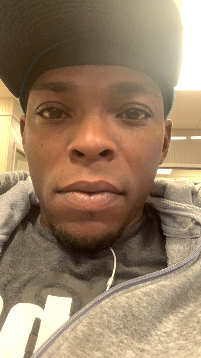 Tnotes9's tweet image. Working hard mane