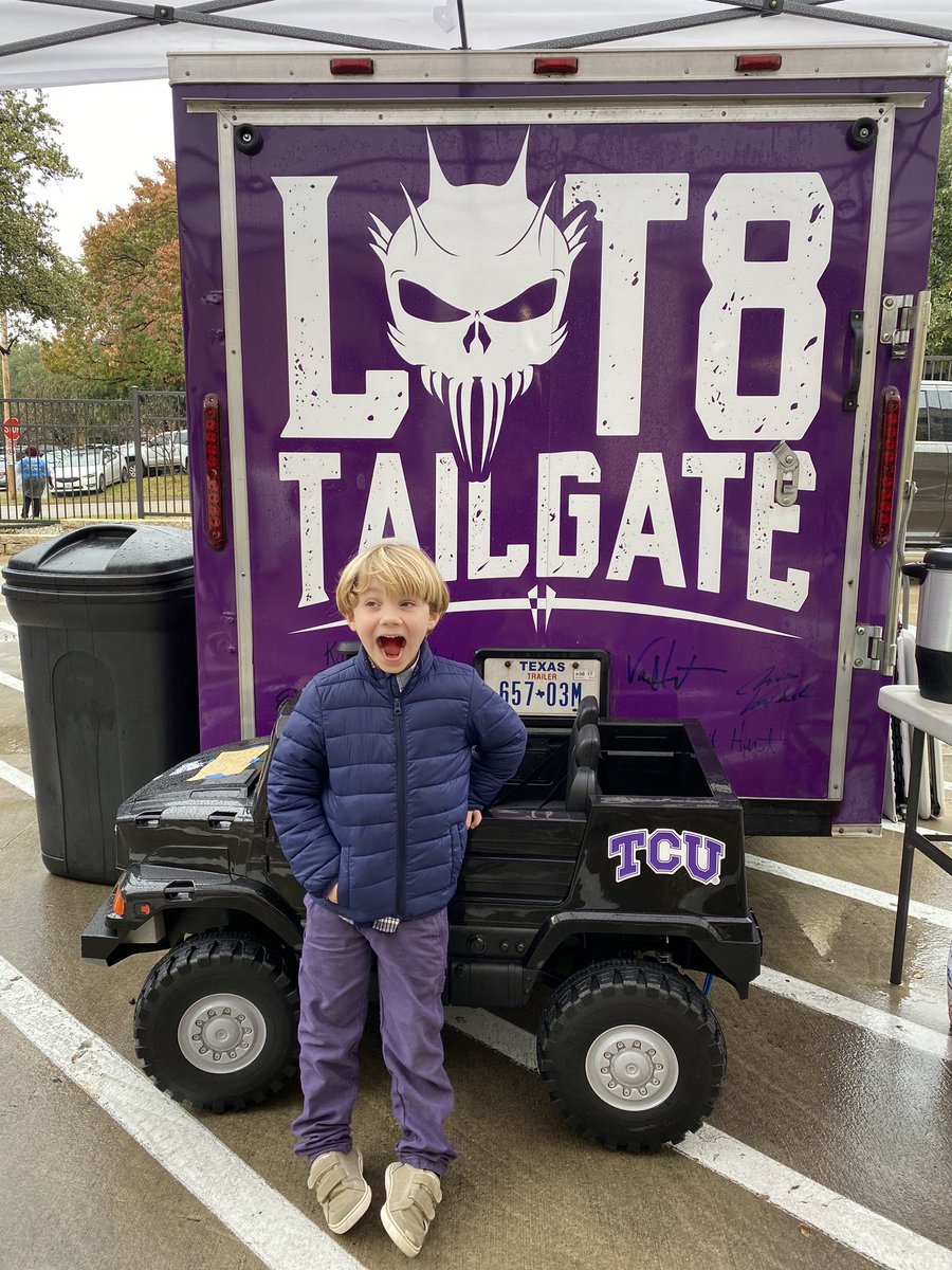 erinverbeck's tweet photo. #gofrogs #beatwvu https://t.co/dbb41fC8Kw