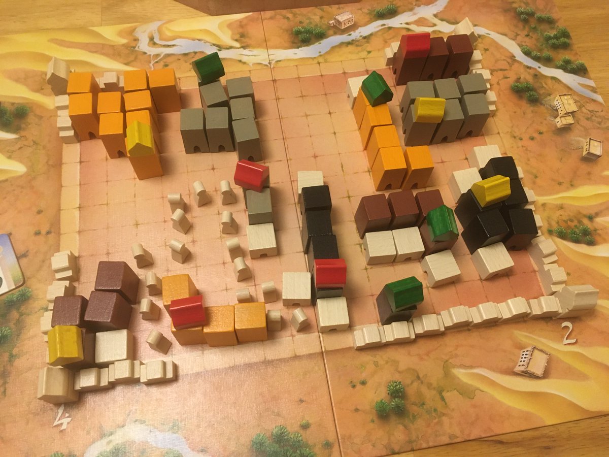 Played #Medina by  <a href="/StefanDorra/">Stefan Dorra</a> from @riograndegames #boardgame