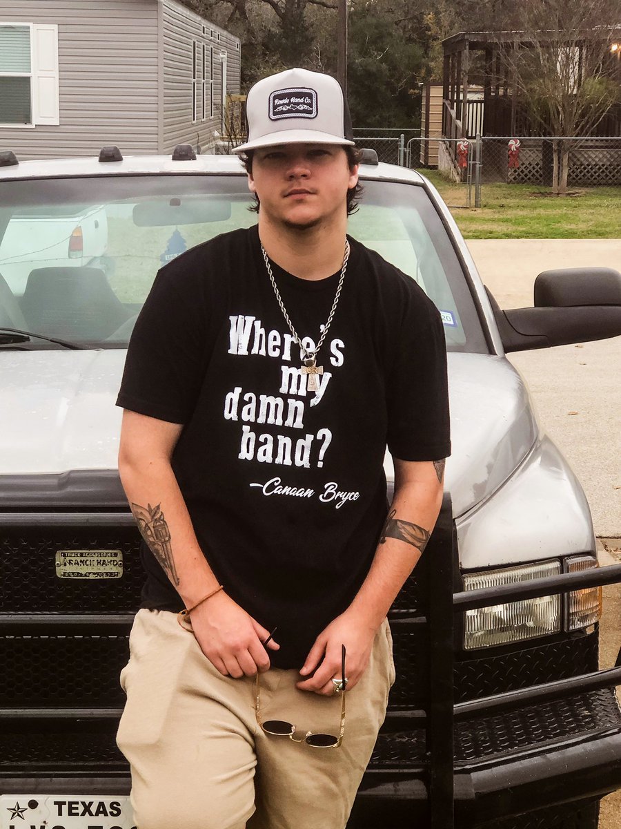 thatTXkid's tweet photo. Only assholes drive 2nd gens..

It’s me, the asshole https://t.co/9WES3aXx21