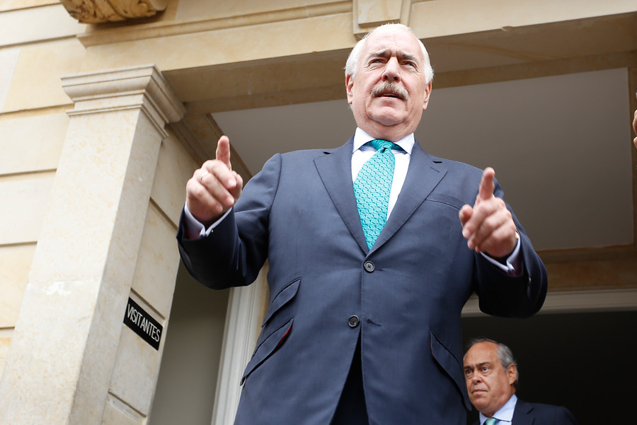 Santos pretende dar un golpe de estado a Iván Duque: Pastrana  >> bit.ly/35NzvnW