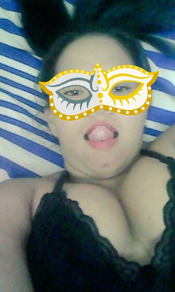 fueradecervicio's tweet photo. Hola amor te cuento. PROMO DE 
 BLACK FRIDAY🤪😨😍
1 hora $35 
Media hora $20
1 hora 3 platos $45 
Trio lesvico $60
TODOS LOS CERVICIOS INCLUYEN EL 💋👅ORAL NATURAL Y UN FABULOSO MASAJE 🎊🎉🎁🛒 😘
Incluye depa y precerbativo... https://t.co/TT5nHZ1viW